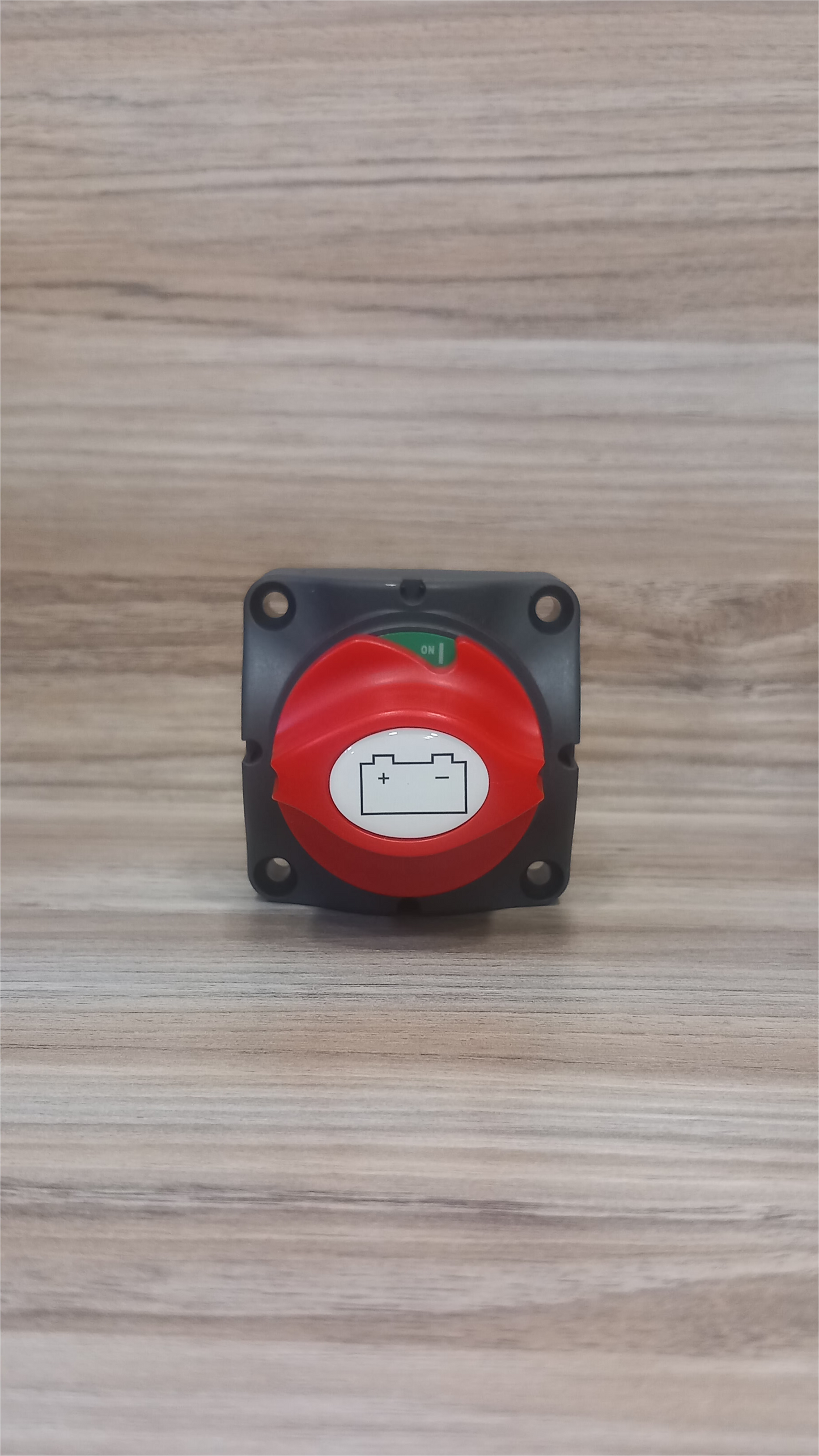 Διακόπτης απομόνωσης μπαταρίας