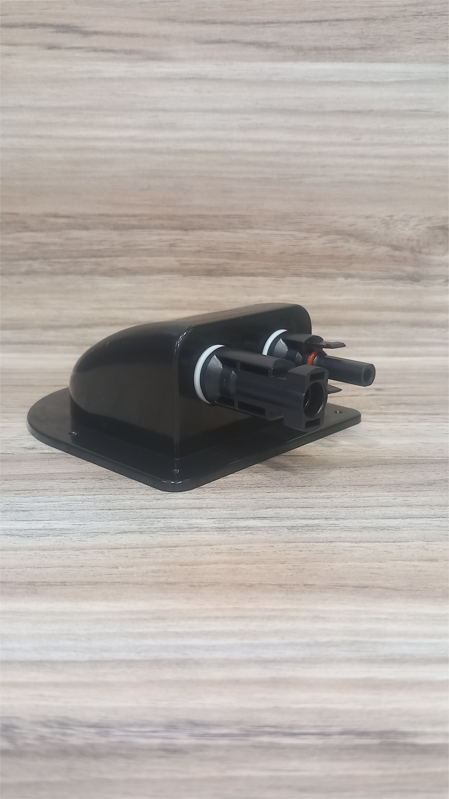 Στεγανό κιτίο για ηλιακά πάνελ